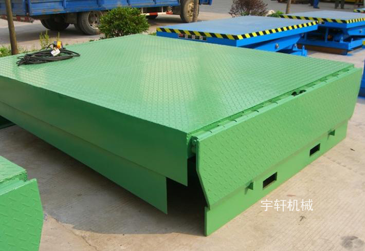 固定式登車(chē)橋